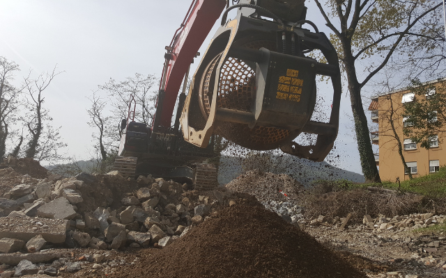 MB America will be showcasing: